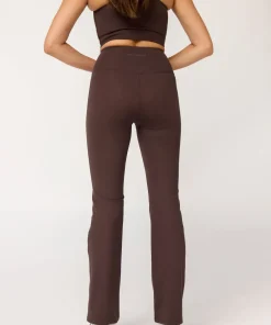 Girlfriend Collective Compressive Flare Legging - Driftwood