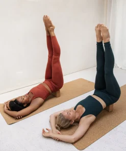 Girlfriend Collective Compressive High-Rise 7/8 Leggings