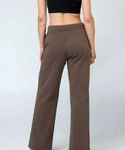 Girlfriend Collective Millie Straight Leg Sweatpant - Mink