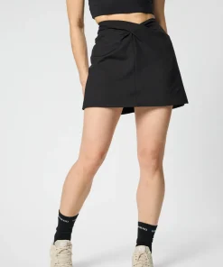 Girlfriend Collective Twist Skort - Black