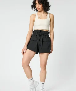 Girlfriend Collective Cora Pocket Shorts - Black