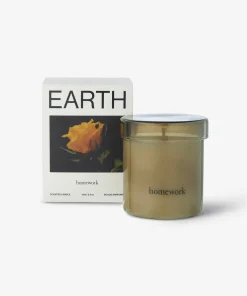 Homework Regular Candle - Earth