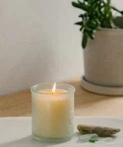 St Eval Beachcombing Glass Candle - Sea Mist