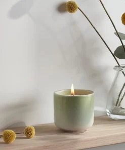 St. Eval Garden Path Candle Pot - Walled Garden