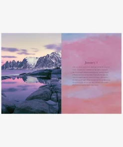 Sunset Gratitude: 365 Hopeful Meditations for Peaceful and Reflective Evenings