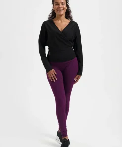 Urban Goddess Ala Long Sleeve Yoga Top - Onyx Black