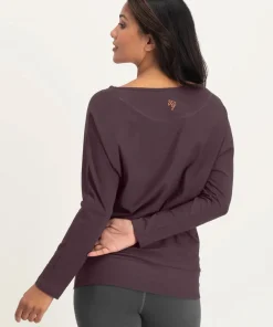 Urban Goddess Budhi Long Sleeve Yoga Top - Berry