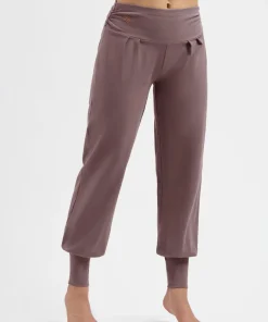 Urban Goddess Dakini Yoga Pants - Fireclay