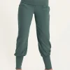 Urban Goddess Devi Yoga Pants - Forest