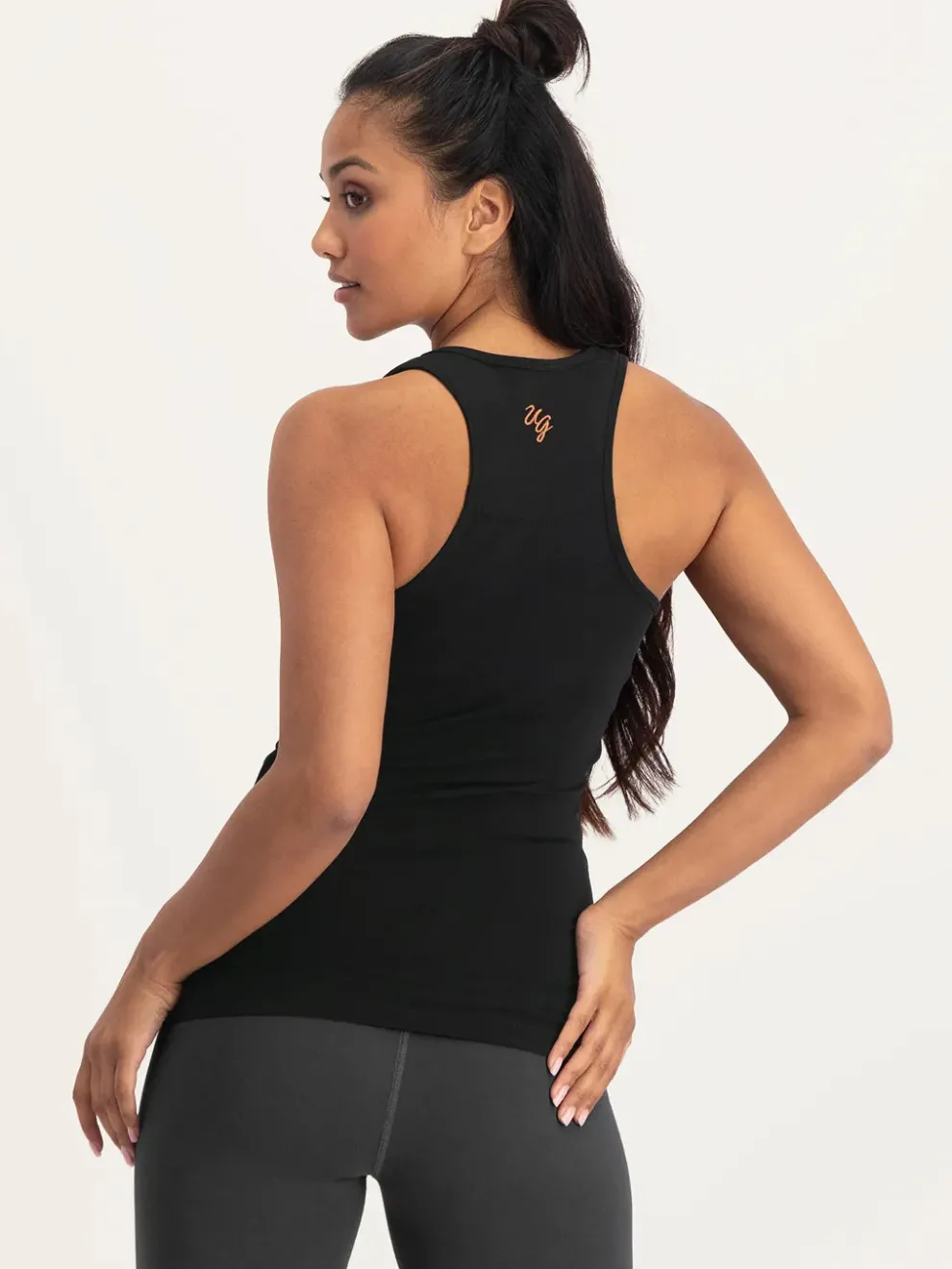 Urban Goddess Hamsa Core Yoga Tank - Onyx Black