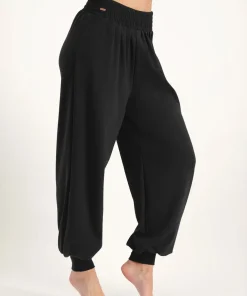 Urban Goddess Jaya Harem Yoga Pants - Onyx Black