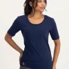 Urban Goddess Kami Yoga Tee - Midnight