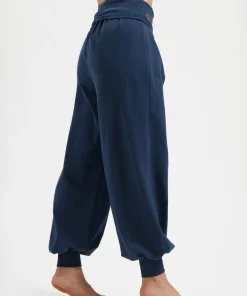 Urban Goddess Rhea Harem Yoga Pants - Midnight