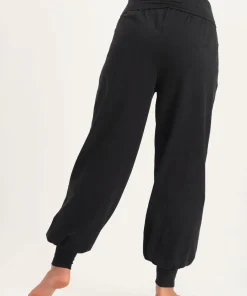 Urban Goddess Rhea Yoga Pants - Onyx Black