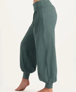 Urban Goddess Rhea Yoga Pants - Forest