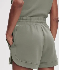 Varley Ollie High Rise Short 3.5 - Shadow