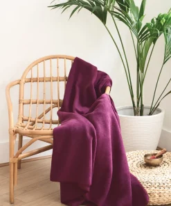 Yogamatters Cosy Fleece Yoga Blanket